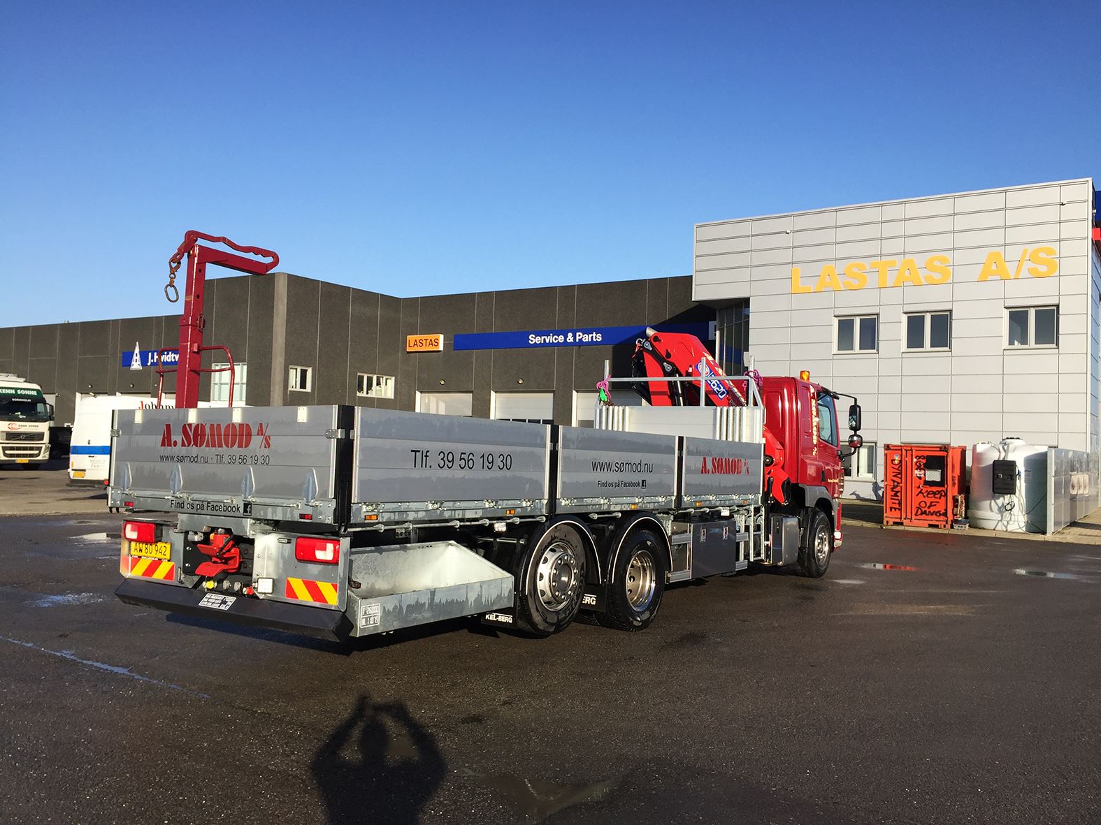 Lastas Trucks Danmark A/S har leveret en DAF CF FAN SC AS-Tronic til A. din danske DAF forhandler - Lastas Trucks A/S